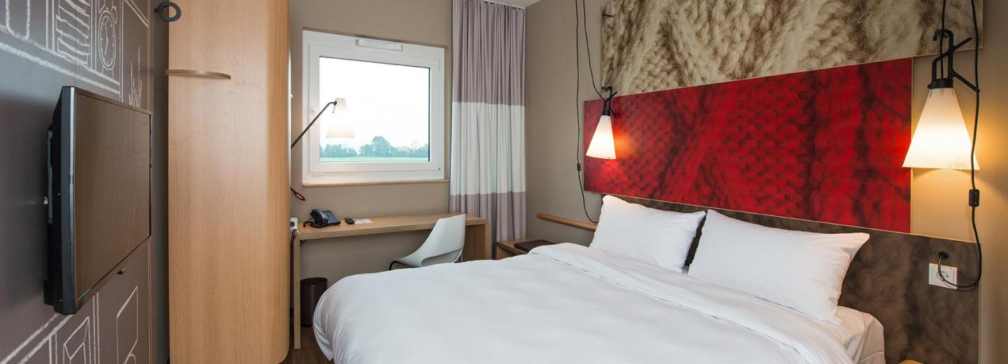 © Eurotours Zimmerbeispiel