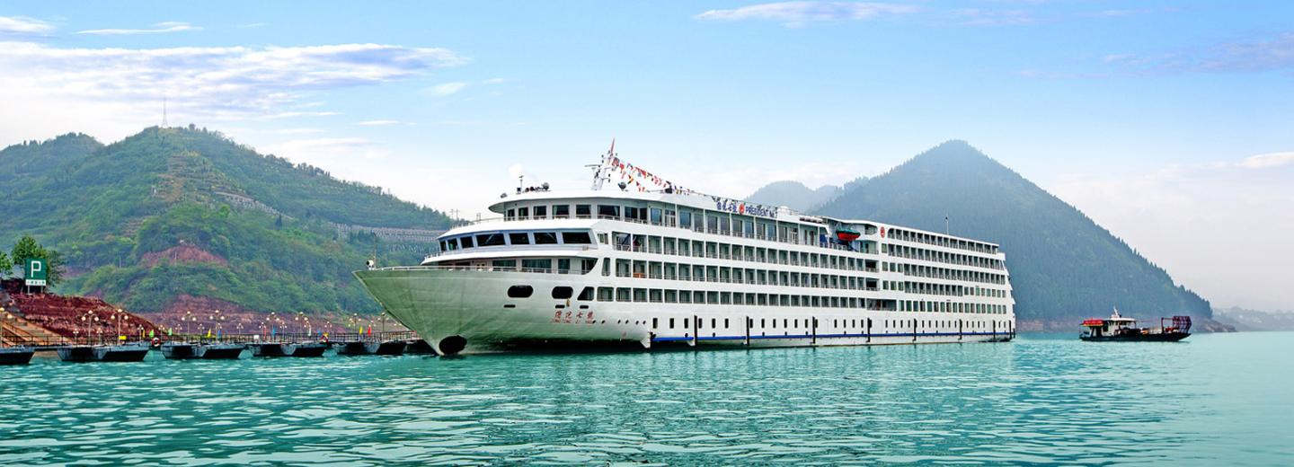 © Eurotours Flusskreuzfahrtschiff President 8