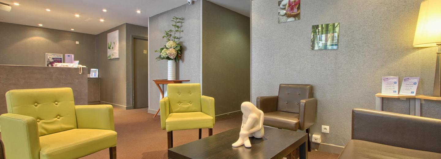 © Eurotours Timhotel Nation, Paris