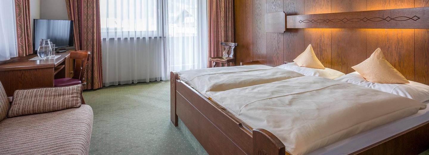 © Eurotours Zimmerbeispiel / Sportpension Geisler, Achenkirch