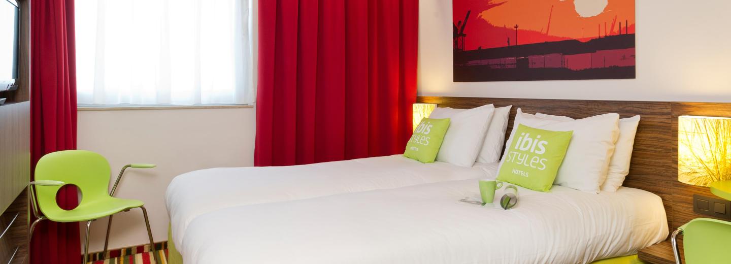 © Eurotours Zimmerbeispiel