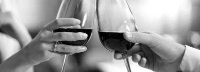 9261936/wein-paar-glaeser-minervastudio-fotolia-46411599_1530627102467.jpg