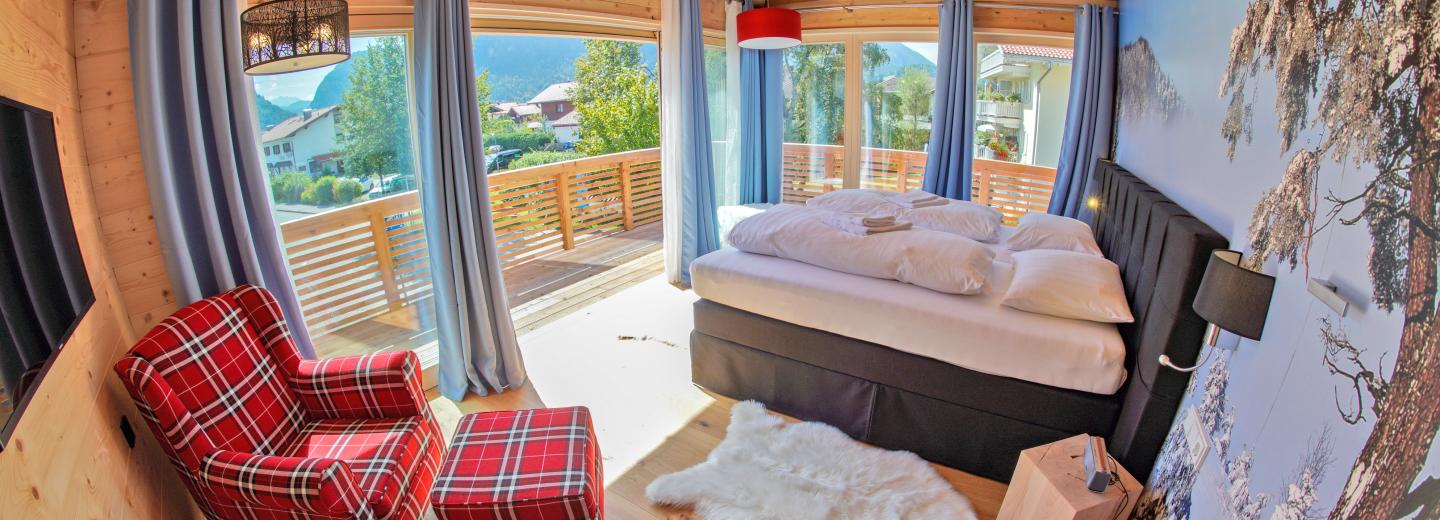 © Eurotours Zimmerbeispiel
