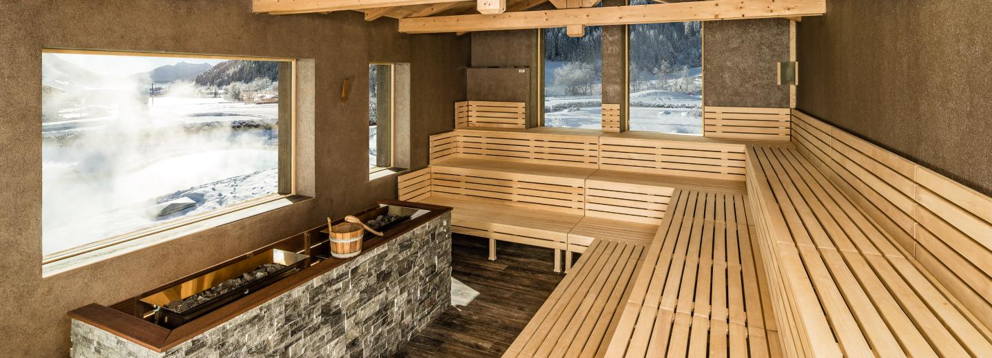 © Eurotours Wintertraum: Ski und Wellness pur in Südtirol