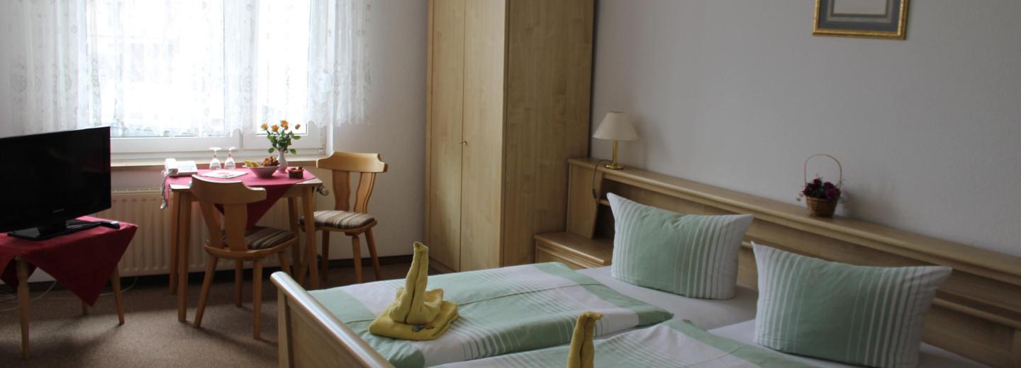 © Eurotours Zimmerbeispiel
