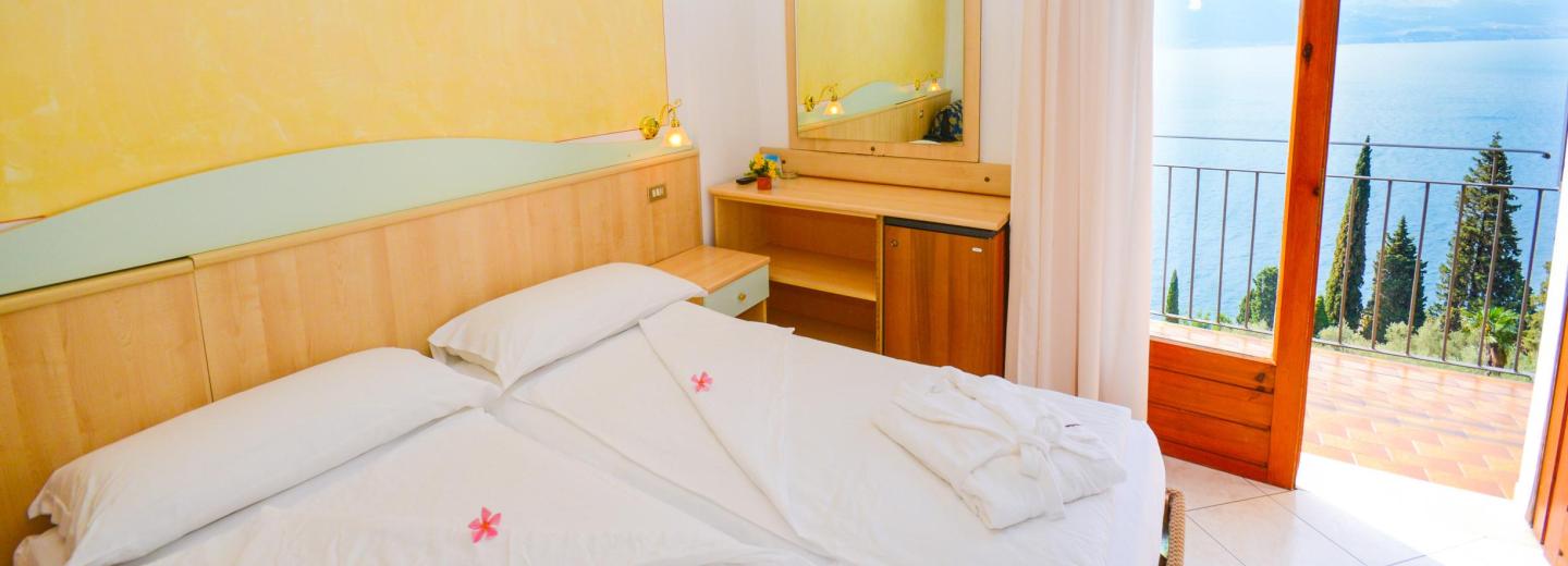 © Eurotours Zimmerbeispiel