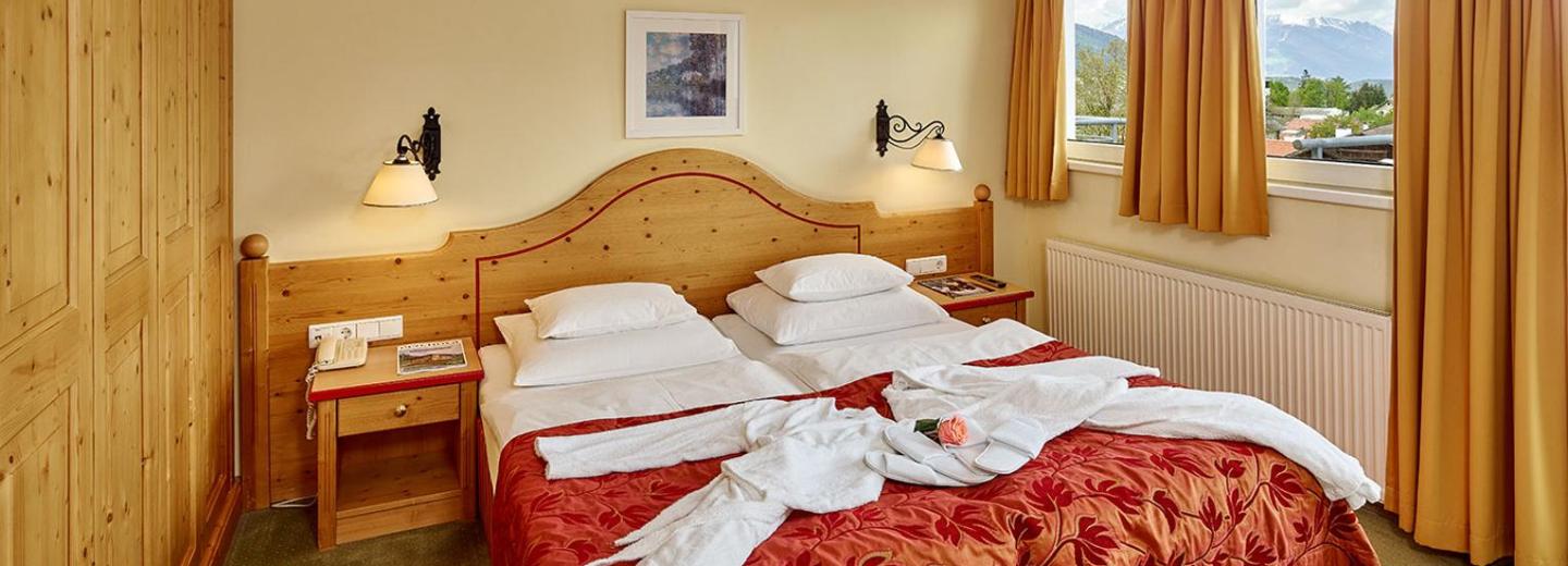 © Eurotours Zimmerbeispiel