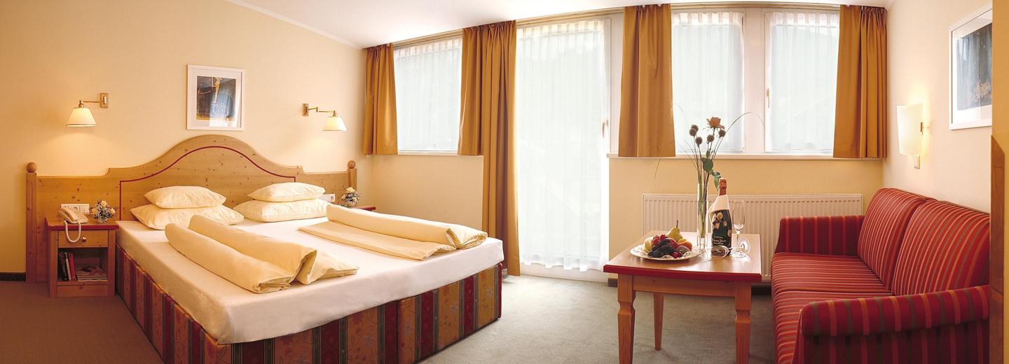 © Eurotours Zimmerbeispiel