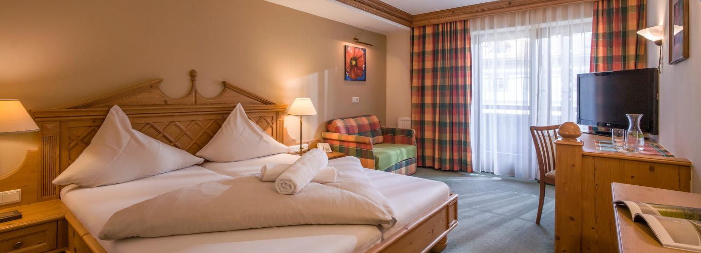 © Eurotours Zimmerbeispiel