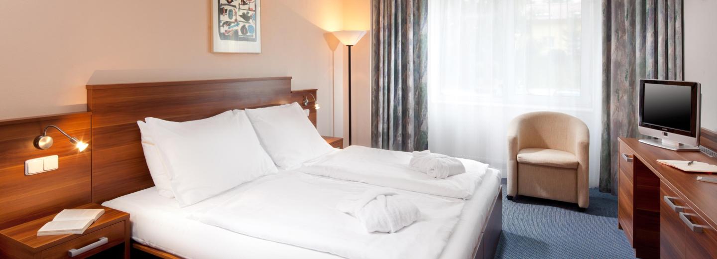 © Eurotours Zimmerbeispiel