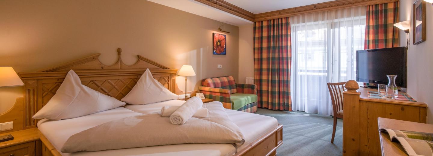 © Eurotours Zimmerbeispiel