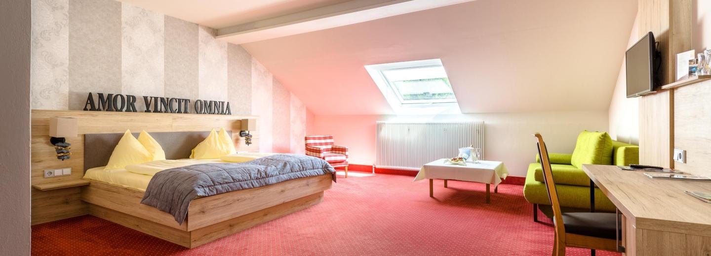 © Eurotours Zimmerbeispiel