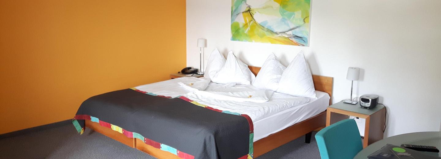 © Eurotours Zimmerbeispiel