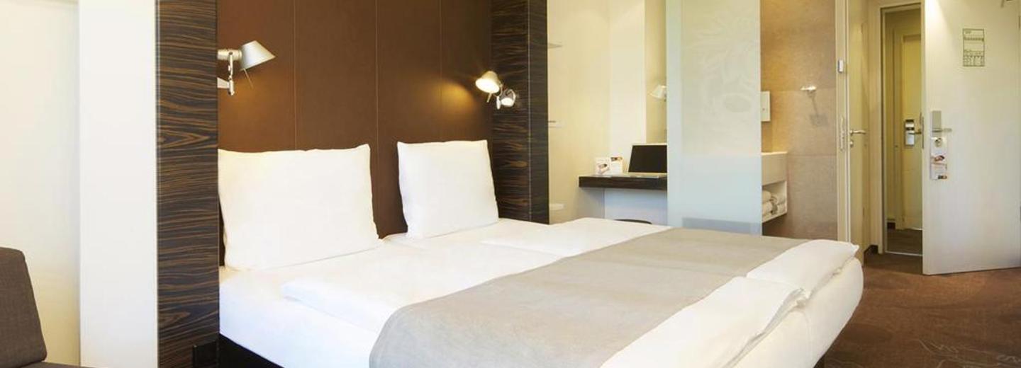 © Eurotours Zimmerbeispiel