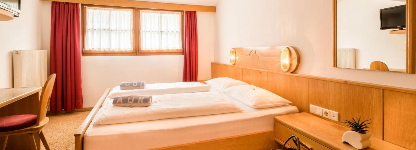 © Eurotours Zimmerbeispiel