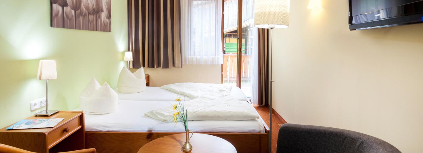 © Eurotours Zimmerbeispiel Haus Figol