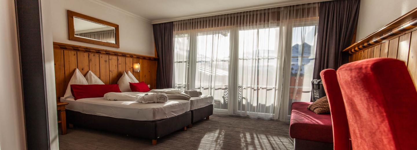 © Eurotours Deluxe Doppelzimmer „Bergblick“