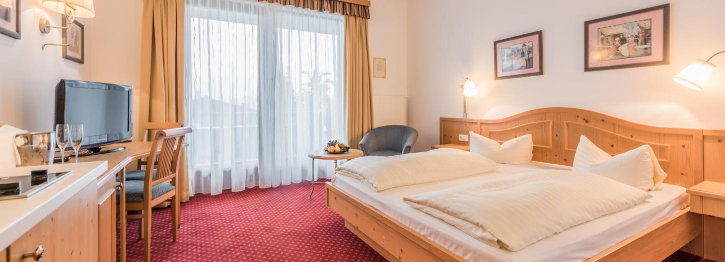 © Eurotours Zimmerbeispiel