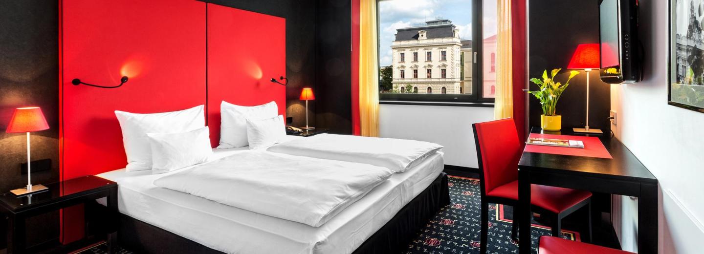© Eurotours Zimmerbeispiel