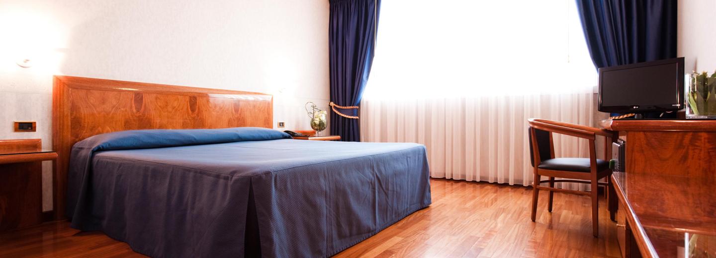 © Eurotours Zimmerbeispiel