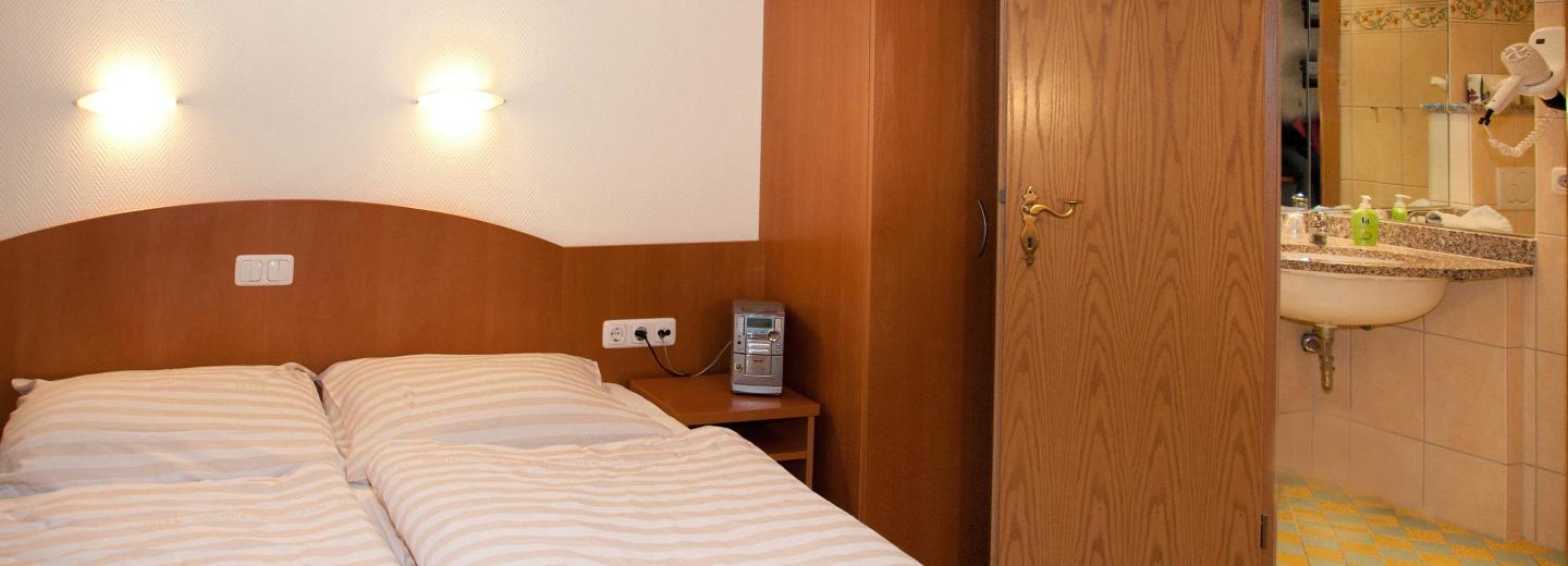© Eurotours Standard Zimmer