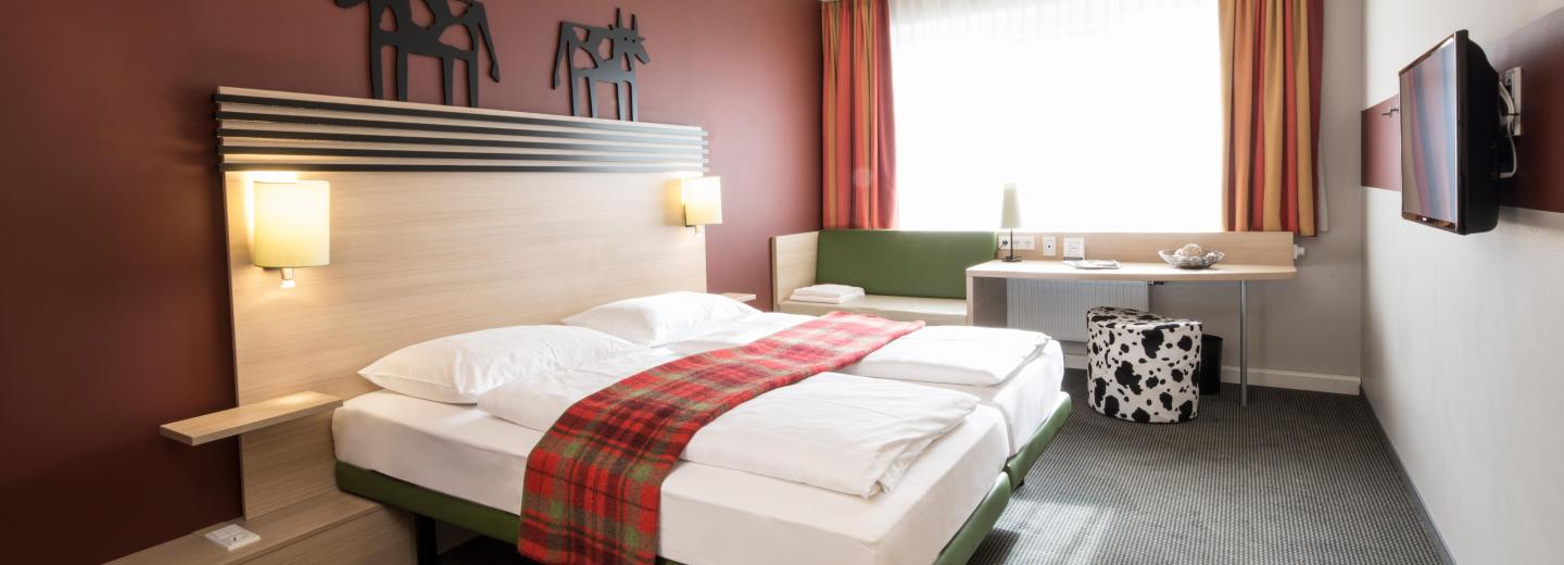 © Eurotours Zimmerbeispiel