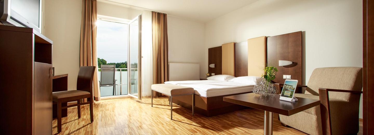 © Eurotours Zimmerbeispiel