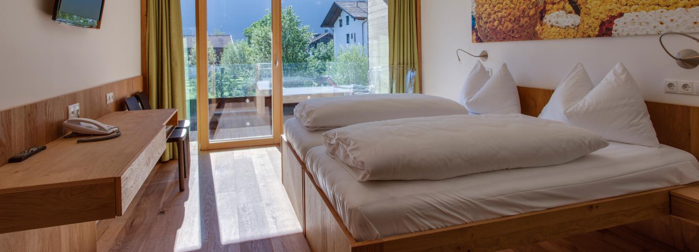 © Eurotours Zimmerbeispiel Doppelzimmer Extra