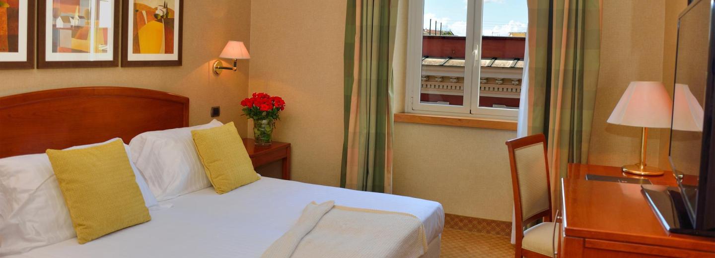 © Eurotours Zimmerbeispiel