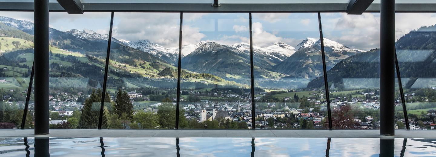 © Eurotours Kitzbühel: Urlaub im Schloss