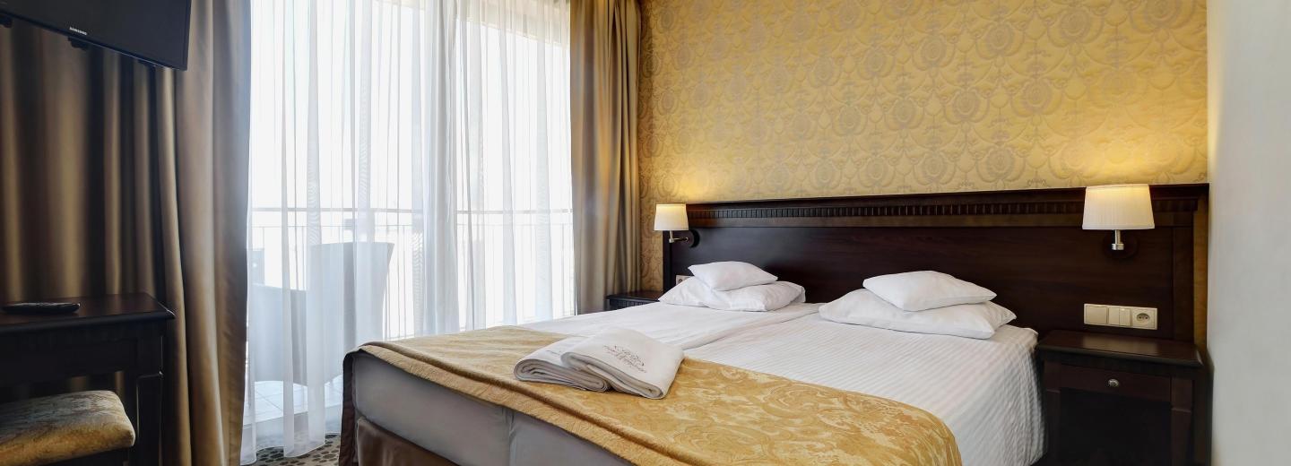 © Eurotours Zimmerbeispiel