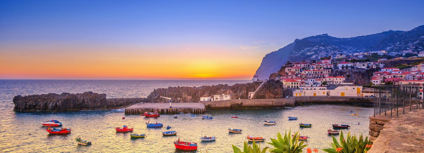 © Eurotours Camara de Lobos
