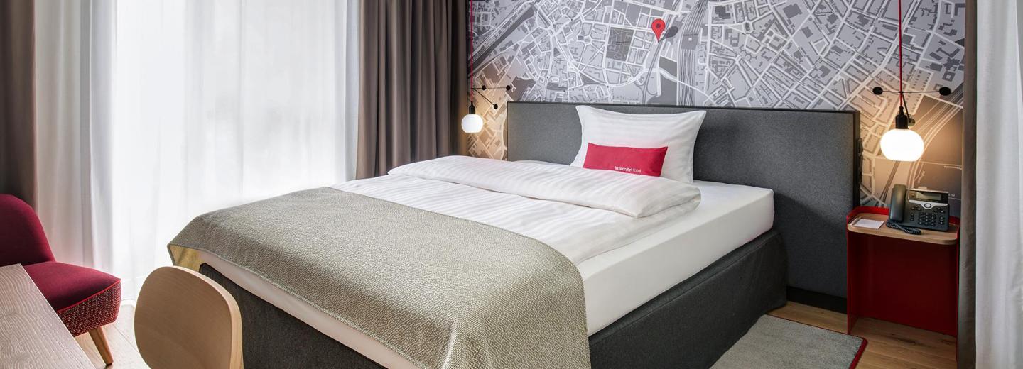 © Eurotours Zimmerbeispiel