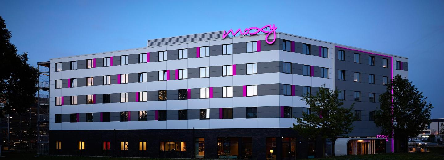 © Eurotours Hotel MOXY Munich Airport