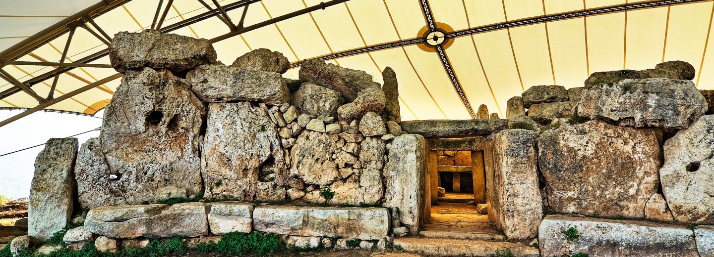 © viewingmalta Mnajdra
