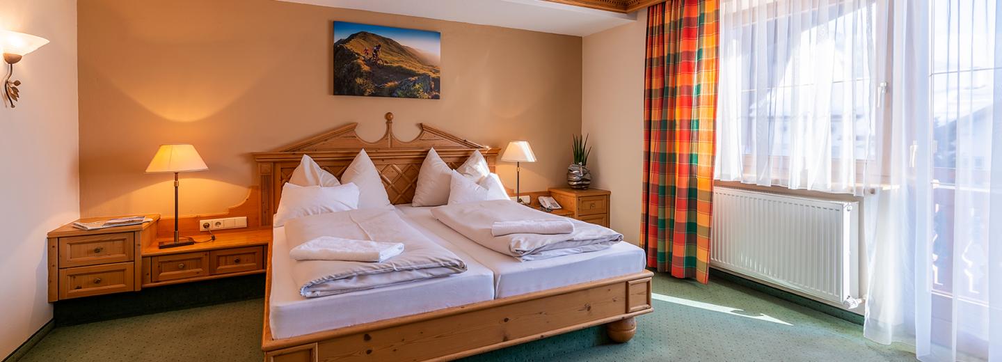 © Eurotours Zimmerbeispiel