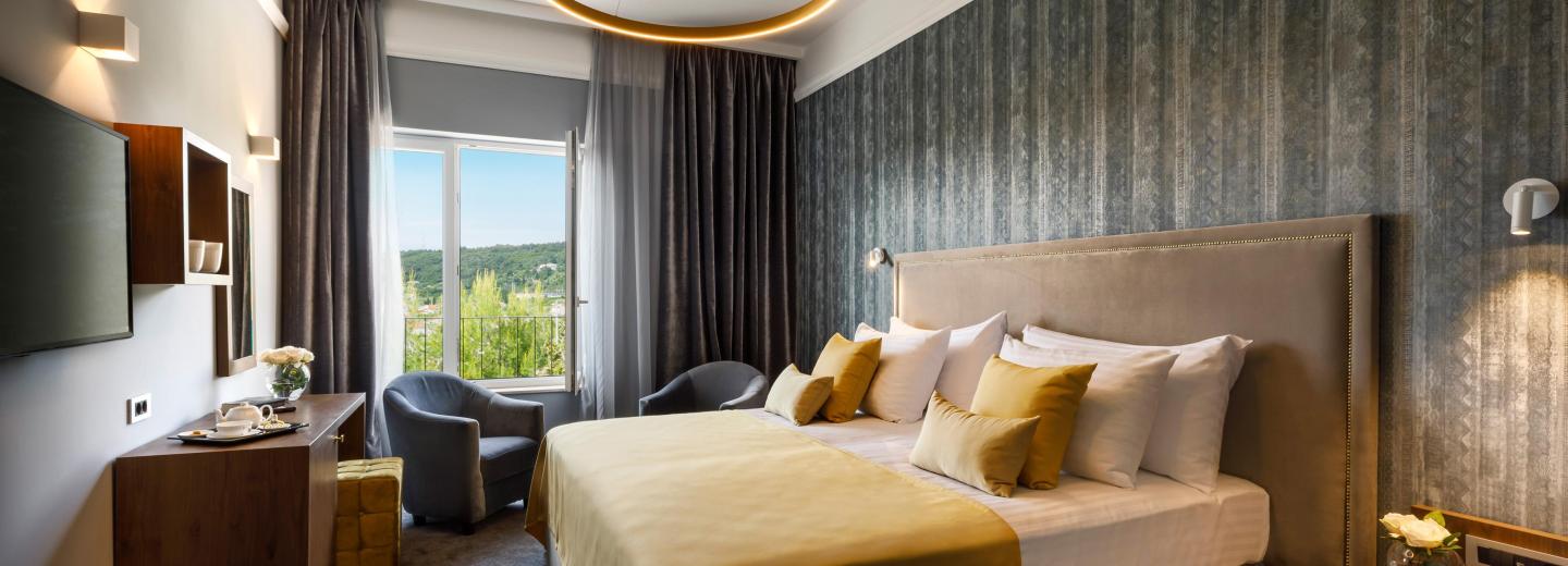 © Eurotours Zimmerbeispiel