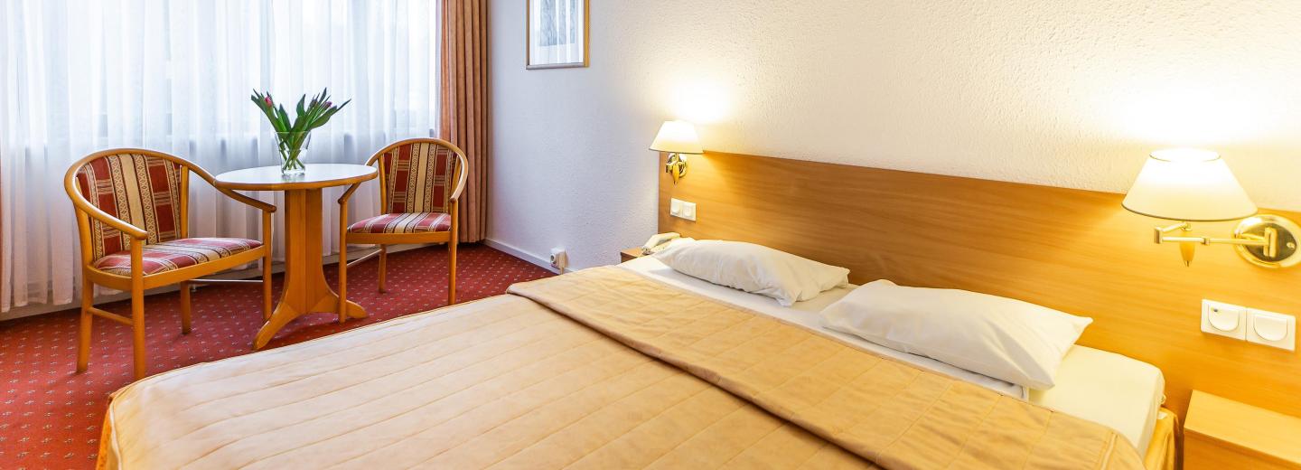 © Eurotours Zimmerbeispiel