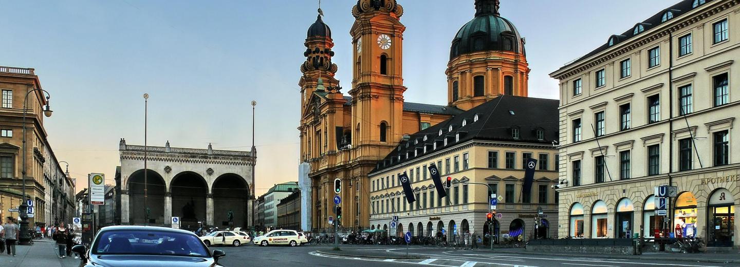 © Werner Böhm München