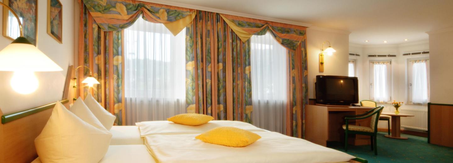 © Eurotours Zimmerbeispiel