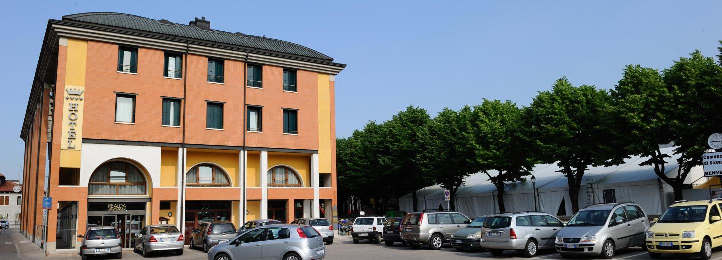 © Eurotours Hotel Roxy Plaza / Soave
