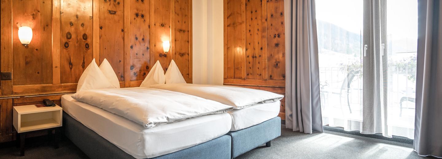 © Eurotours Zimmerbeispiel