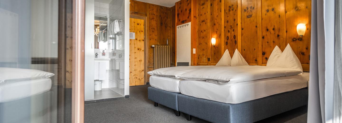 © Eurotours Zimmerbeispiel