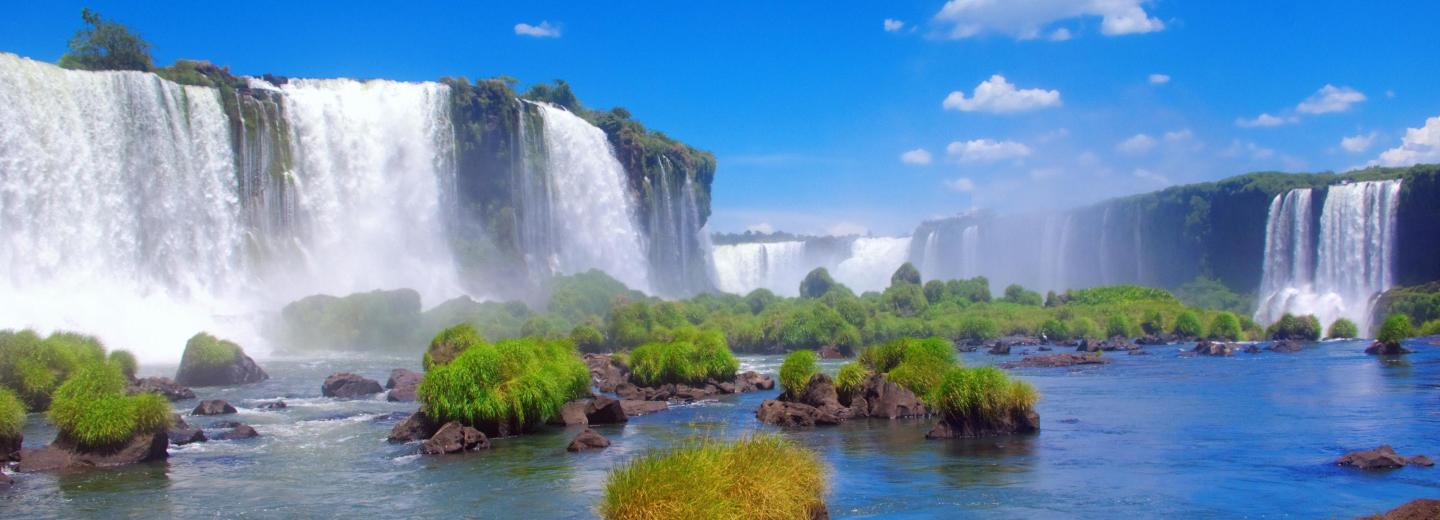 © nyiragongo - Fotolia.com Best of Südamerika: Alte Kulturen und imposante Natur