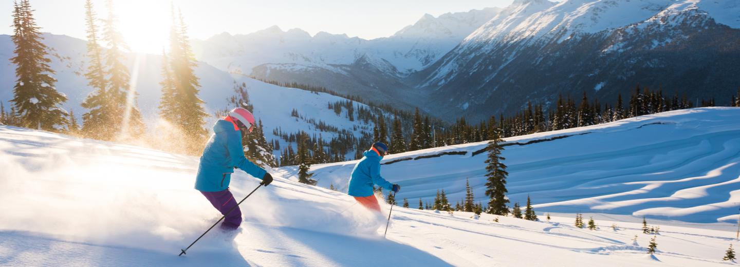 © Eurotours Alles ist schneeweiß, ich bin im Edelweiss - Hochfilzen