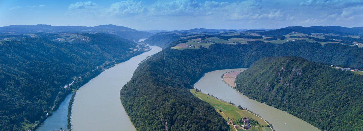 © Eurotours Passau: An der schönen blauen Donau