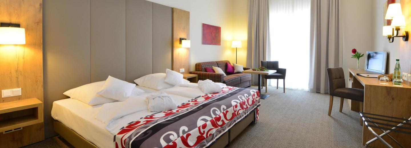 © Eurotours Zimmerbeispiel
