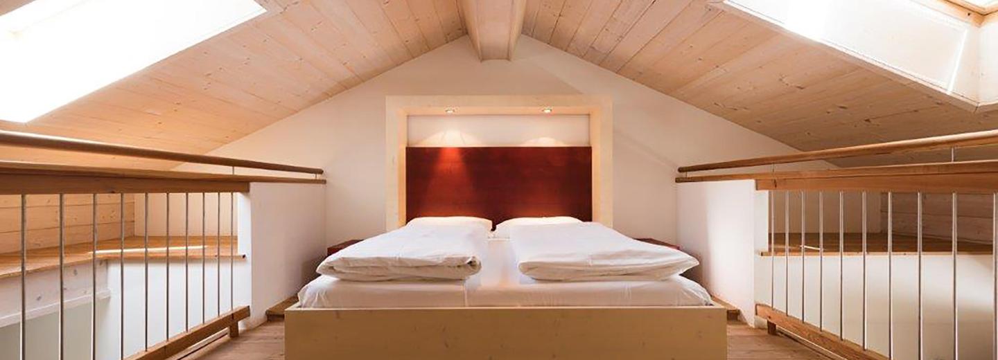 © Eurotours Zimmerbeispiel