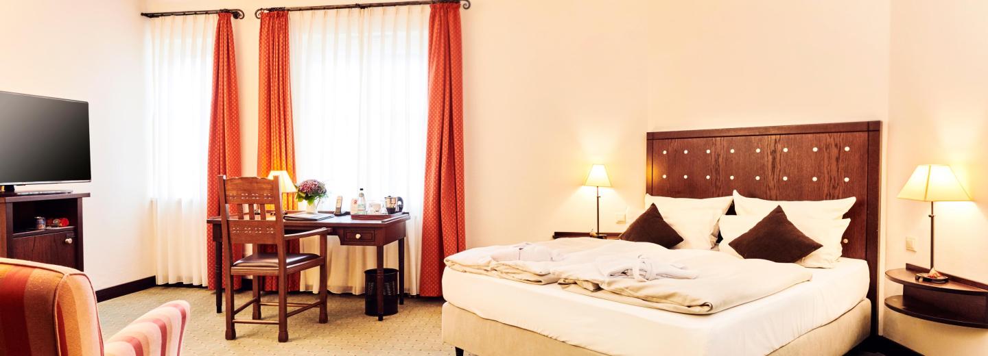 © Eurotours Zimmerbeispiel
