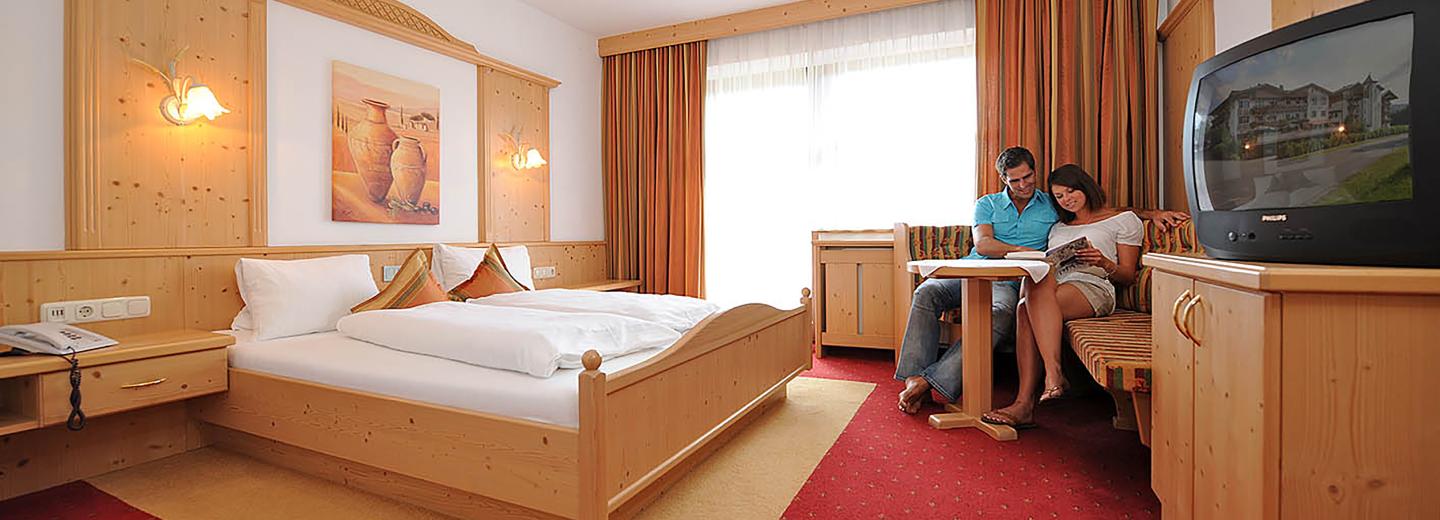 © Eurotours Zimmerbeispiel
